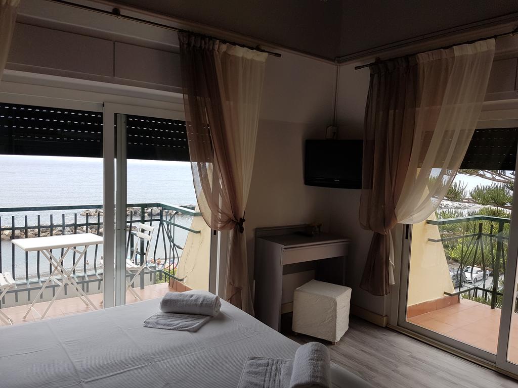 Hotel Zia Piera Chiavari Exterior photo